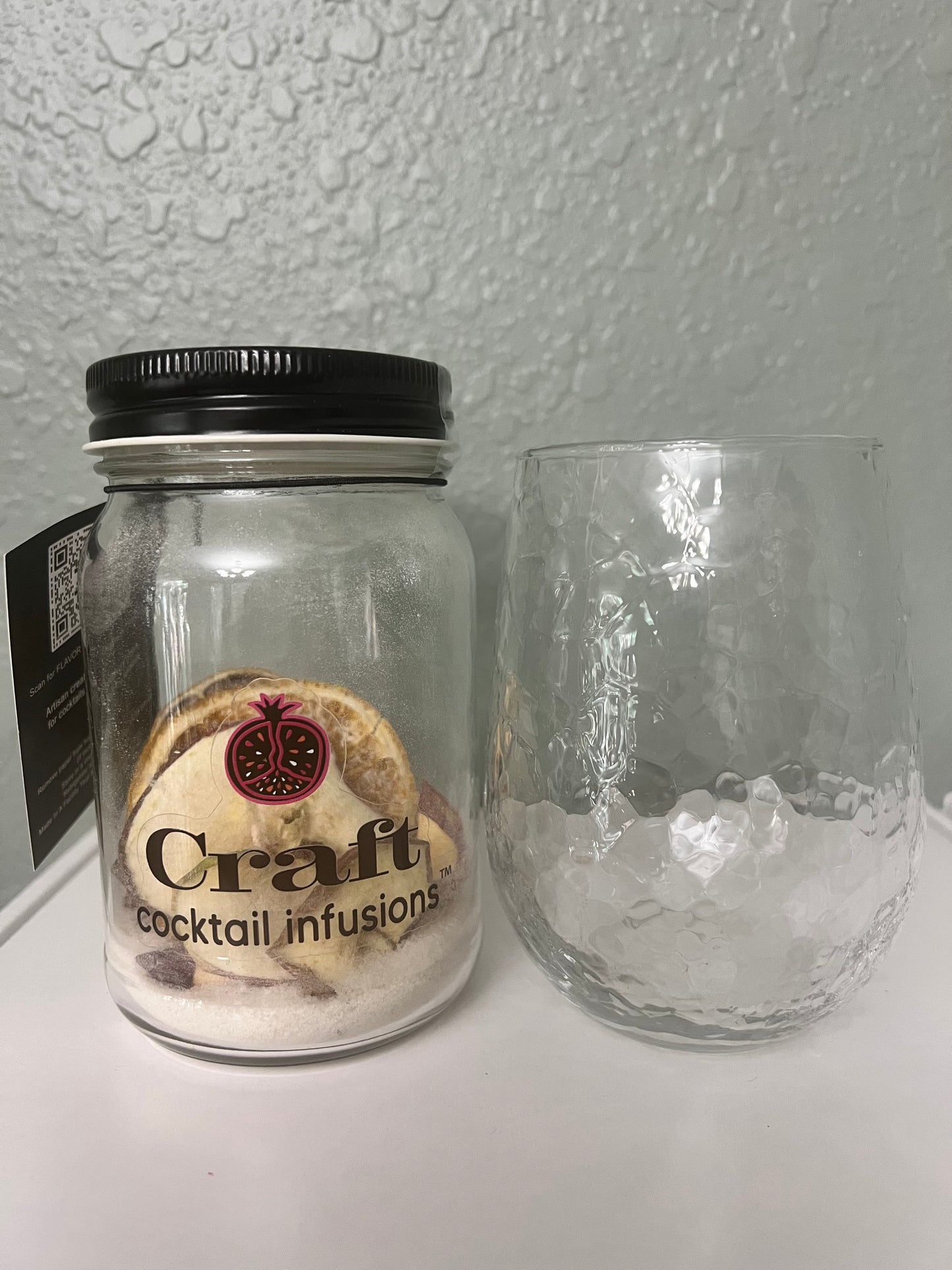 Infused Sangria Mix & Hammered Glass Gift Set