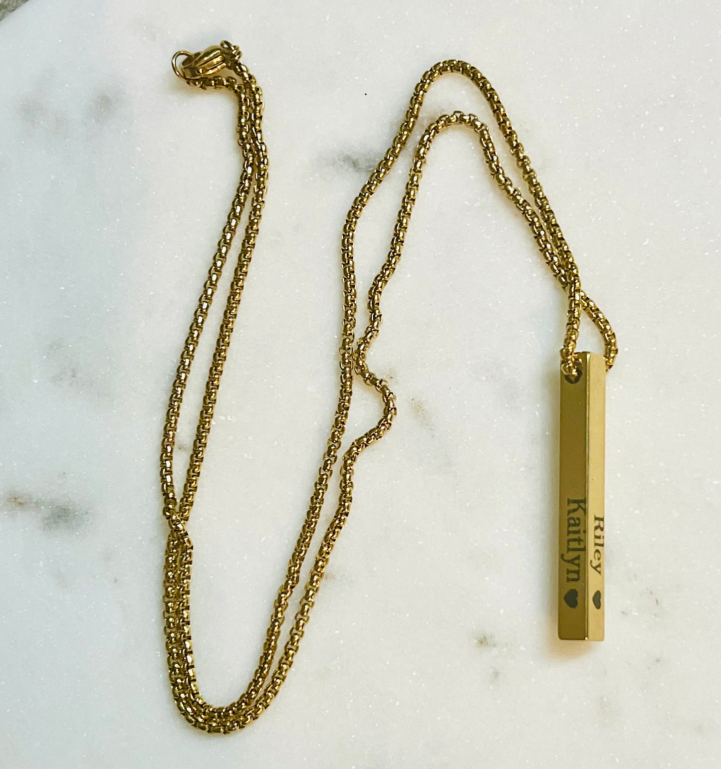 Pillar Bar Necklace